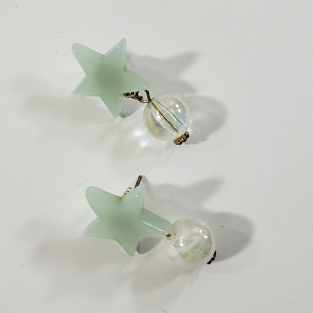Star pearl earrings